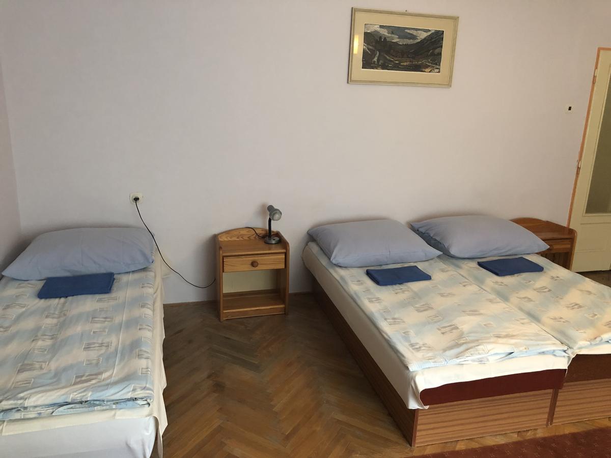 Eko Penzion Leo Дудинце Екстериор снимка